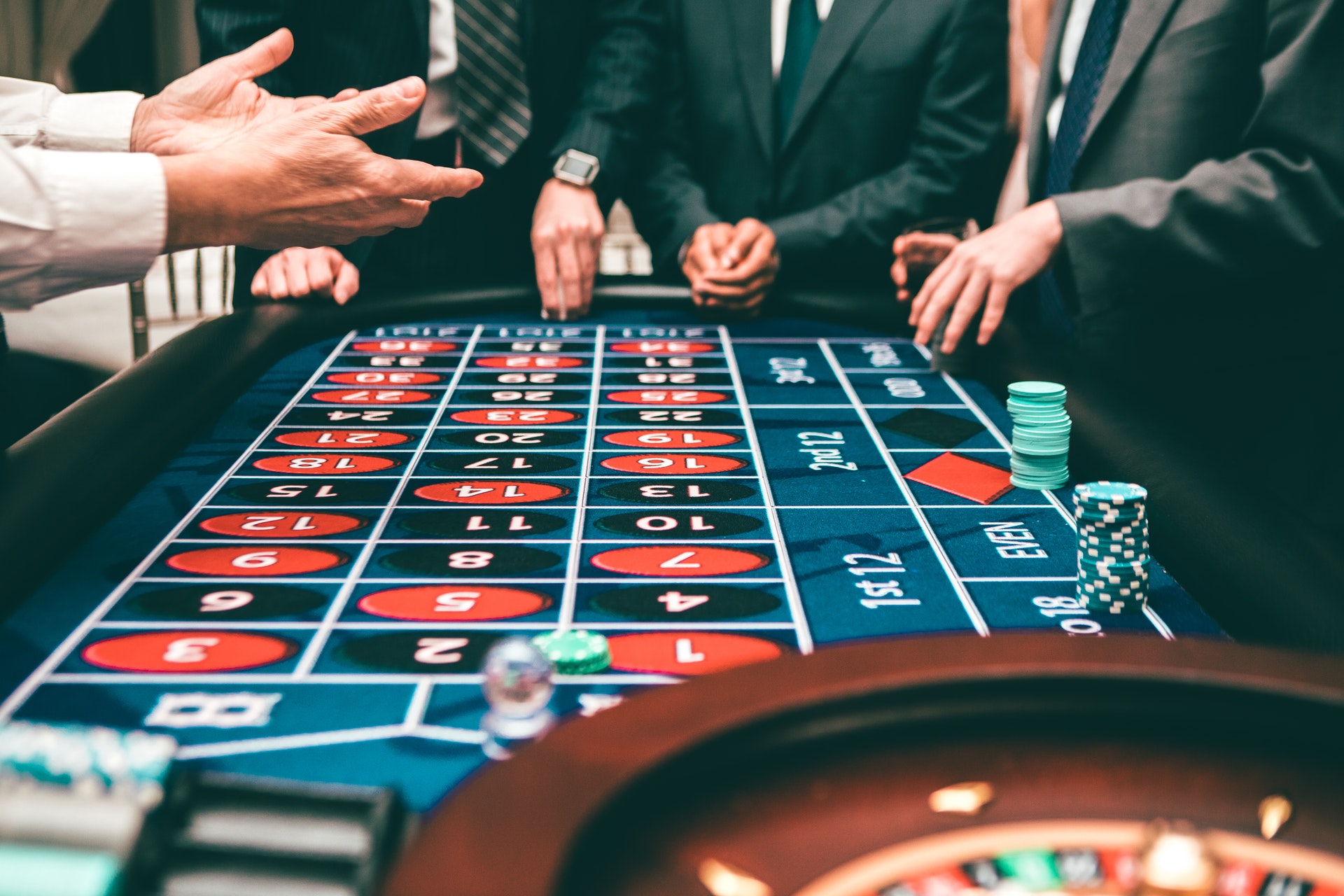 Tips To Successfully Play in Online Casinos